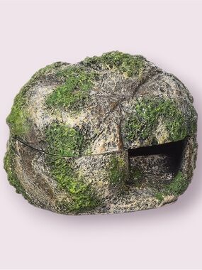 Zilla Rock Lair for Reptiles - Small